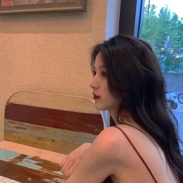 陆家夫人是女侠